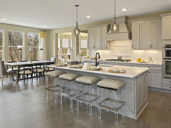 Ash Lawn Kitchen and Breakfast Room
