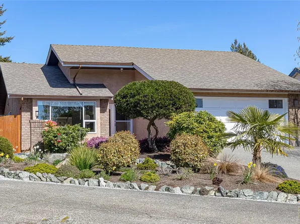 3699 Arbutus Dr N, Cowichan Valley, BC V0R 1L1