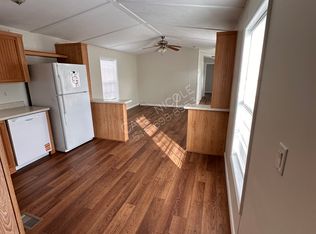 5 Jacob Dr, Halfmoon, NY 12065