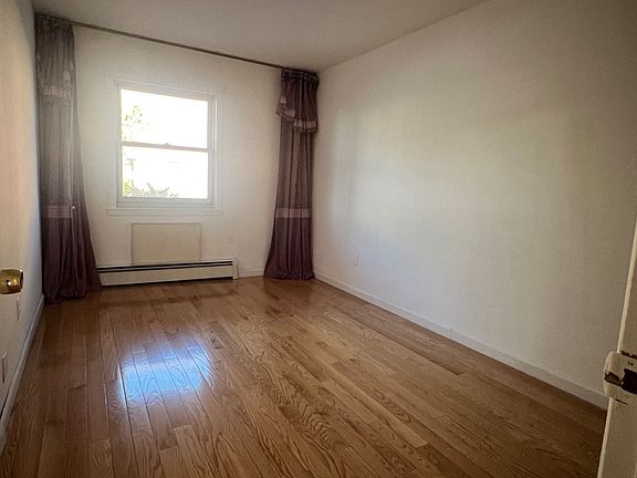 3rd image of 11-65 129th St Floor 1