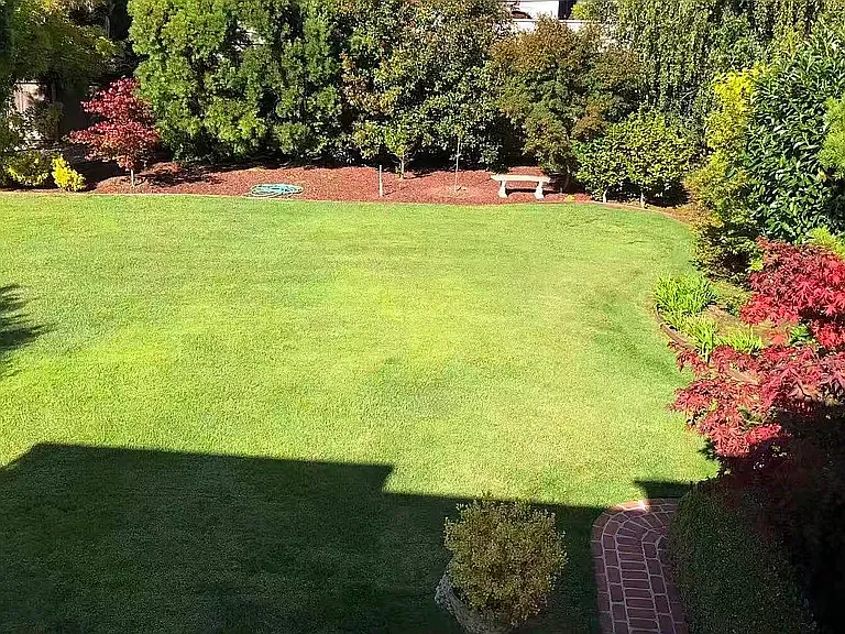4 bed, 3.5 bath, 3398 sqft, $16,000 — Photo 2
