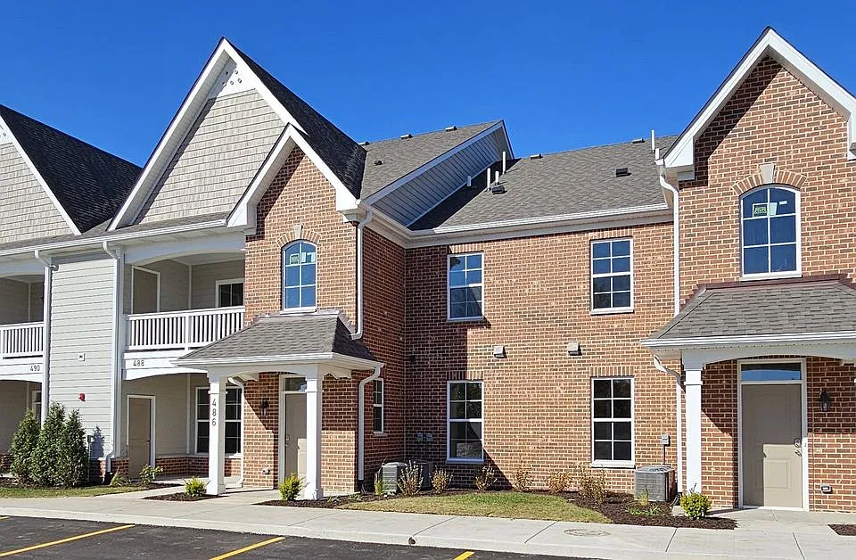 434-464 Timber Pointe Dr