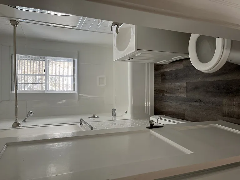 37A Maple Ave — Photo 9