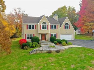 21 Peachtree Dr, Cortlandt Manor, NY 10567