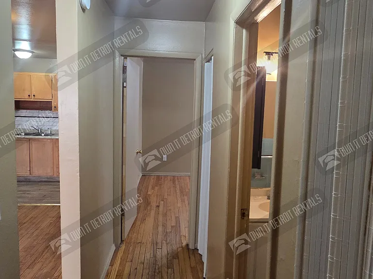 15080 Greenfield Rd #2 — Photo 9