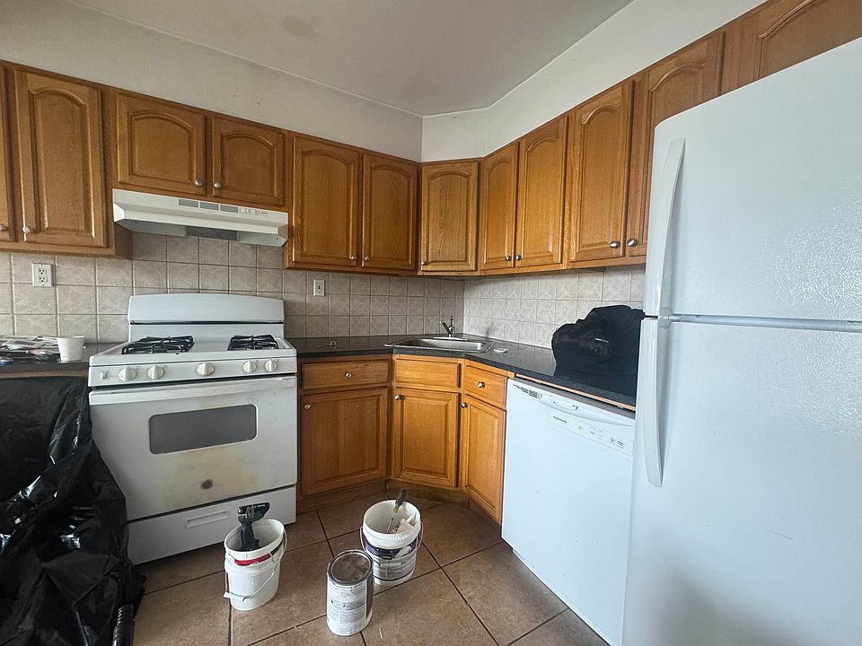 1st image of 24-47 44th St #2C