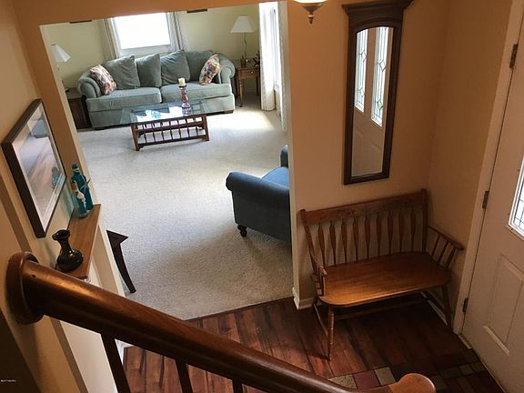 4th image of 2121 Northview Ct NE