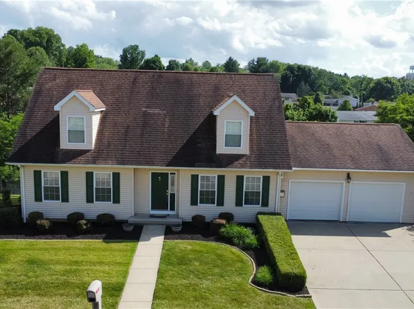 106 Pinecrest Dr, Saint Clairsville, OH 43950