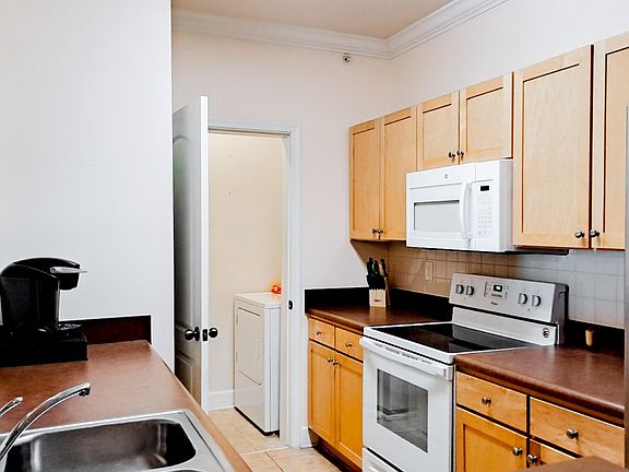 4th image of 6411 Borasco Dr APT 318