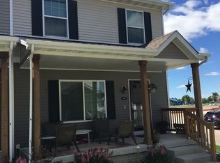 701 Canterbury Pl, Norwalk, IA 50211