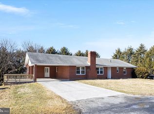4 High View Dr, Maurertown, VA 22644