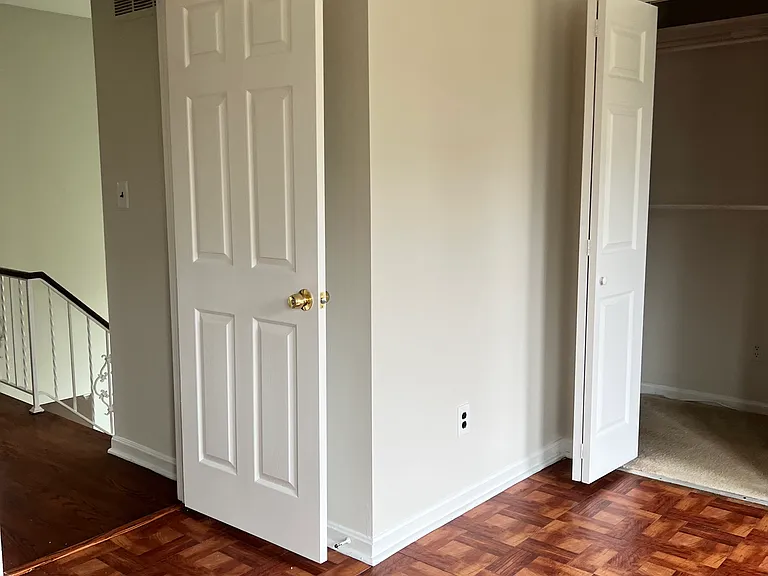 516 Meadow Hall Dr #516 — Photo 34