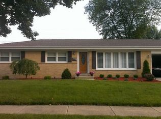 201 W Millers Rd, Des Plaines, IL 60016