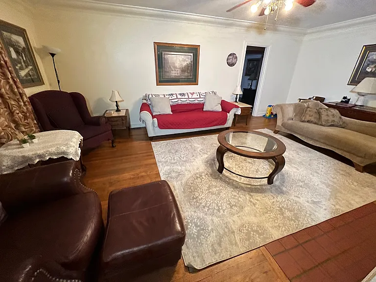 430 Ramble St — Photo 22