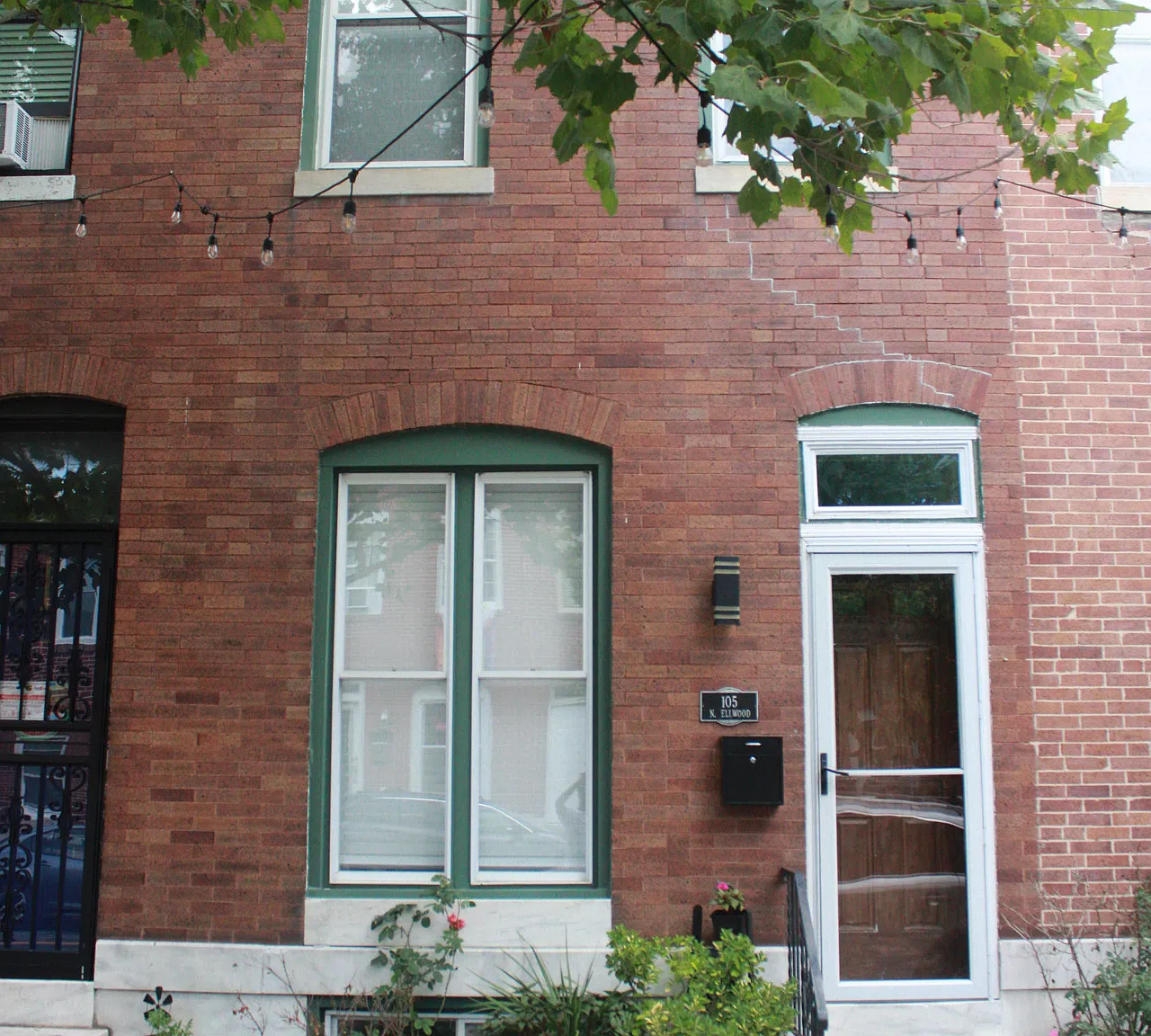 3 bed, 2.5 bath, 1170 sqft, $2,400 — Photo 2
