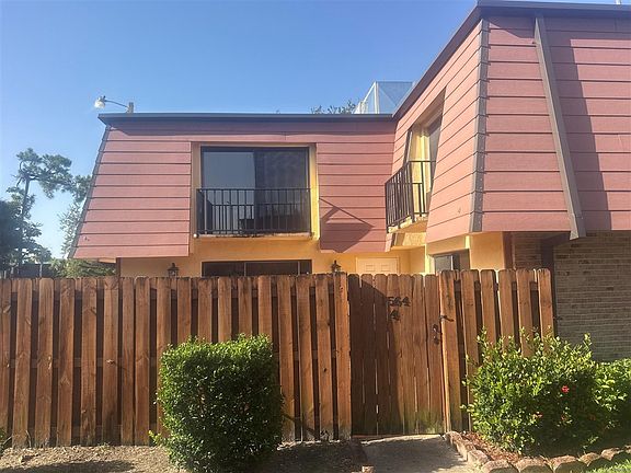 3rd image of 1564 Park Meadows Dr APT 4
