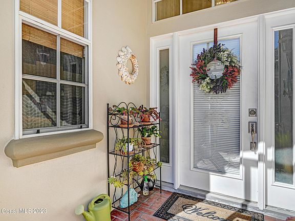2nd image of 4746 Parkstone Dr