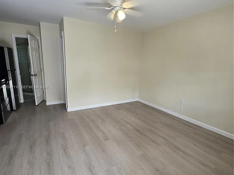 5936 Fillmore St #3 — Photo 2