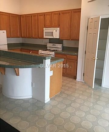 5th image of 8646 Waterford Bend St