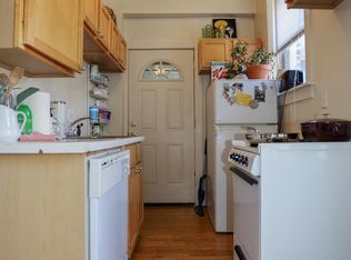 1041 W North Shore Ave APT 2, Chicago, IL 60626
