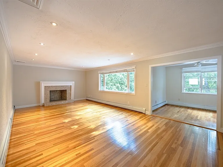 6 Peach Tree Ln #6 — Photo 4