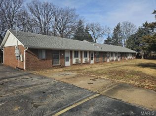 1001 Brickyard Rd #3, Hillsboro, MO 63050
