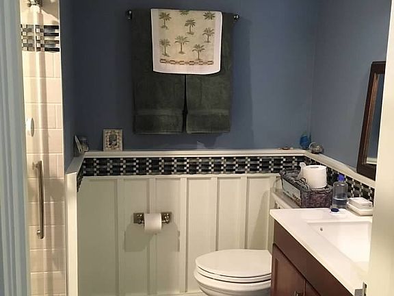 2nd image of 903 E Ironwood Dr