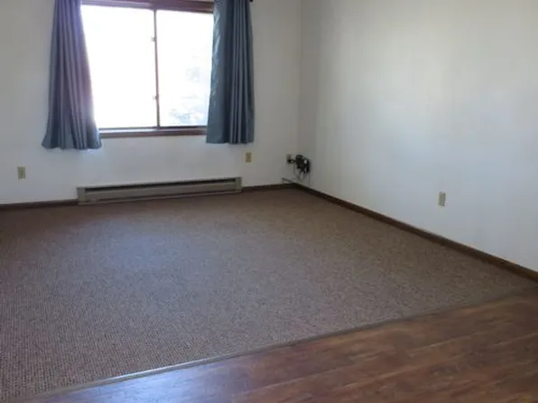 300 Ashland St #4, Phillips, WI 54555