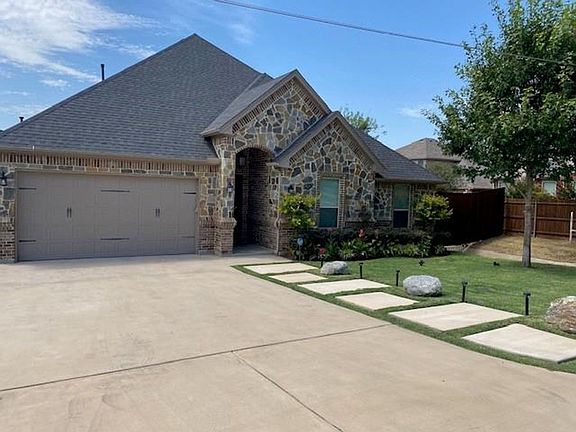 2nd image of 2426 Kuykendall Dr