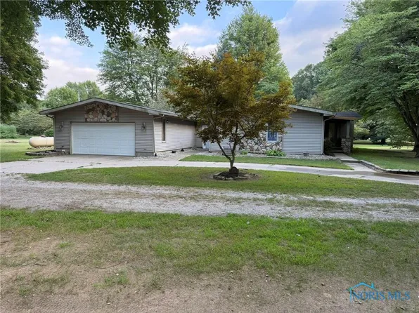 970 T County Rd #3, Liberty Center, OH 43532