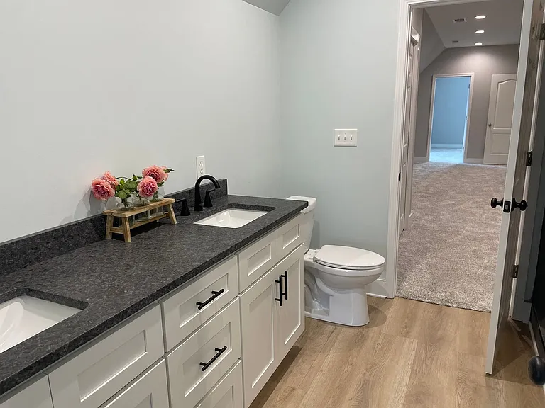 3656 Windy Point Rd SW — Photo 46