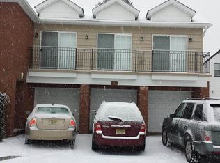 2 Rose Ct #1, Bayonne, NJ 07002