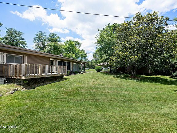 5th image of 10031 Westland Dr
