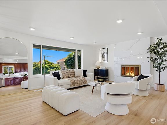 4th image of 8220 S 120th Street