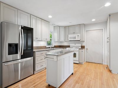 3142 Boone Ave N, New Hope, MN, 55427