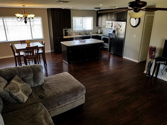 5th image of 2666 Lakeshore Cir