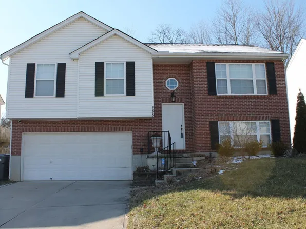 3025 Lansdowne Ln, Hebron, KY 41048