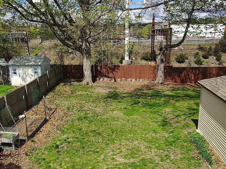 45 Ardmore St — Photo 19