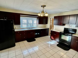 4 Ferdinand St #1, Worcester, MA 01603