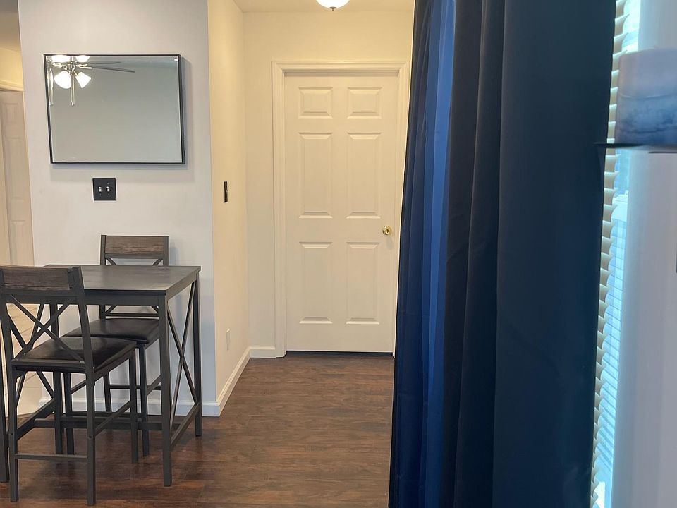 2nd image of 1307 E Broughton St #1