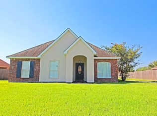 38279 Graystone Ave, Prairieville, LA 70769