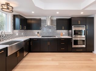 383 Owl Street, Campton, NH 03223