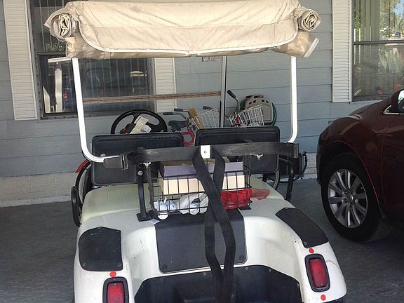 Golf Cart Negotiable