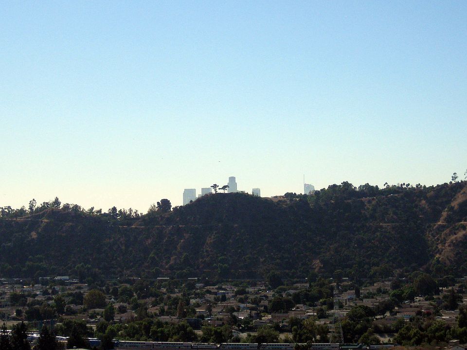 1st image of 1400 Cliff Dr