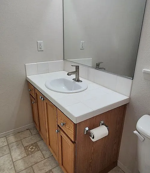 20781 SW Skiver St — Photo 25