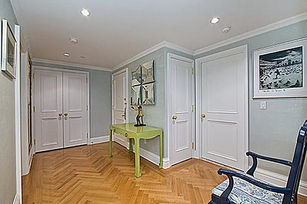 Rented by Trump International Realty | media 14