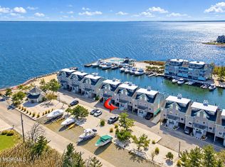 9 Grand Bay Harbor Drive, Waretown, NJ 08758