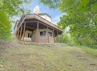 350 Highland Rd, Chelsea, MI 48118