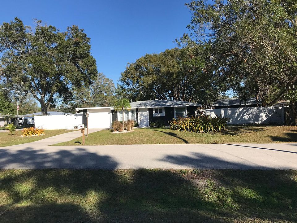1st image of 3459 Linden Dr