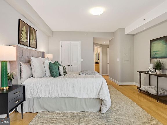 4th image of 8220 Crestwood Heights Dr APT 1301